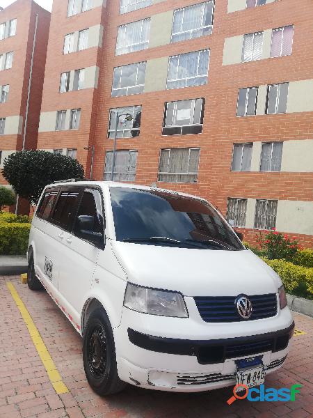 Vendo volswagen T5 pasajeros 2009