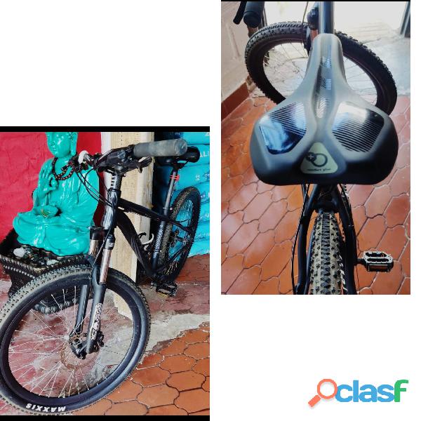 Vendo bicicleta de adulto de segunda como nueva