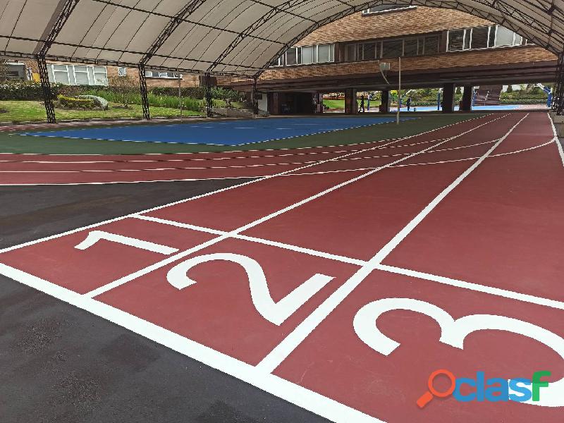 Mantenimiento pista de atletismo