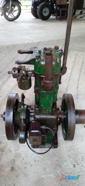 Motor antiguo para mantenimiento o reparación