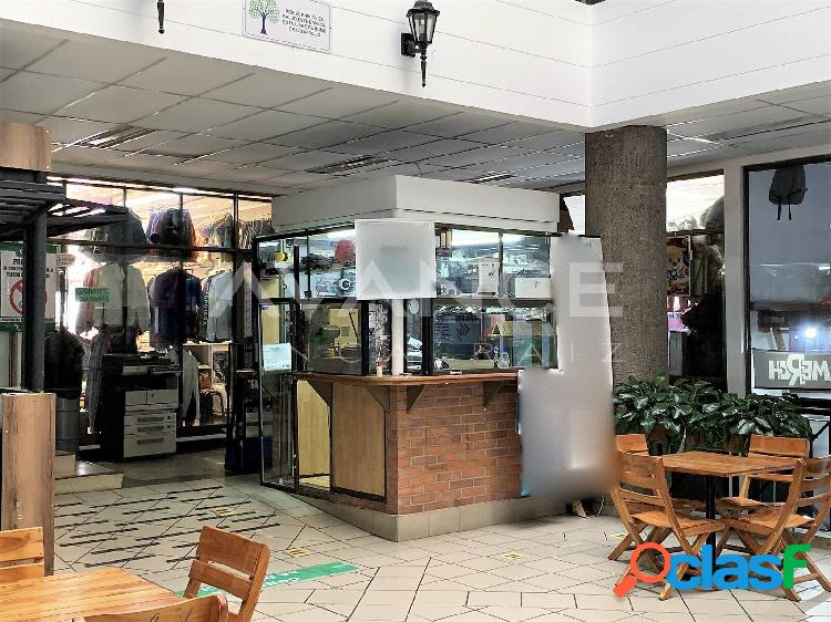 VLC441 Burbuja Comercial para VENTA en Centro Comercial de