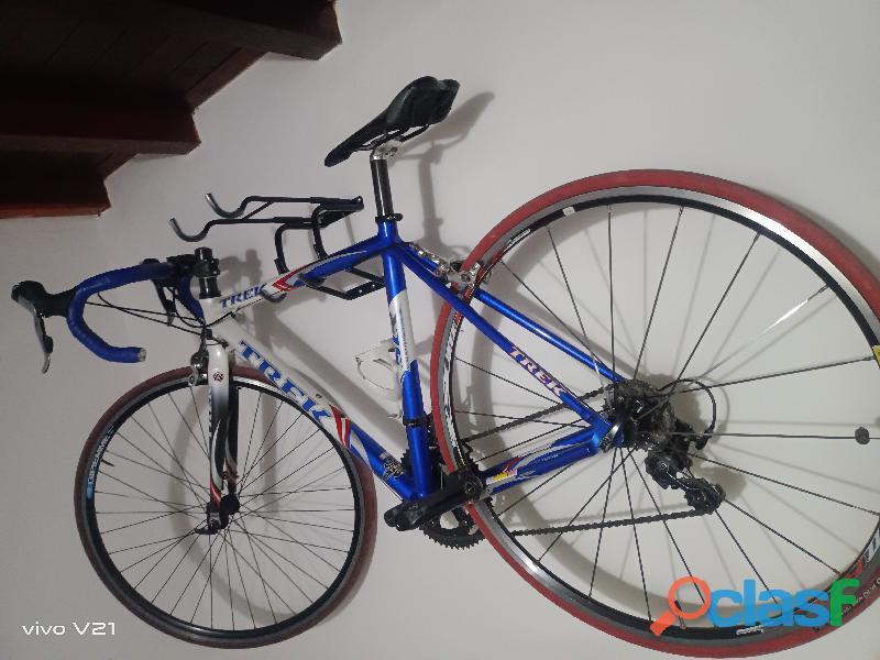 Vendo bicicleta de carreras