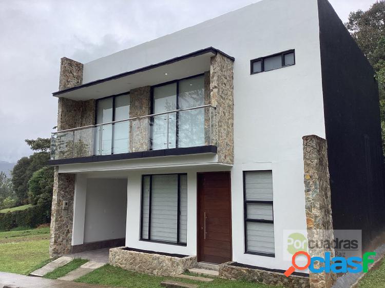 VENTA CASA EN EL RETIRO