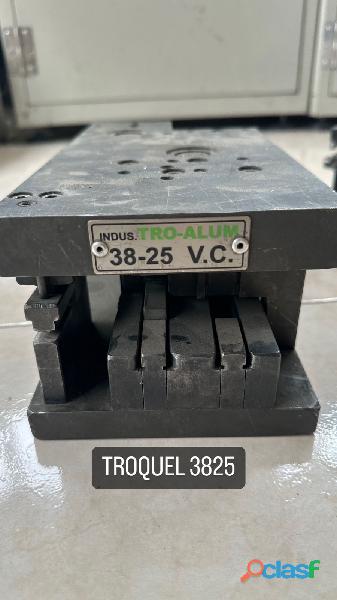 Troquel 3825 usado