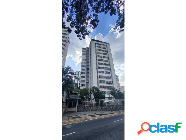 ALQUILA APARTAMENTO Cerca del C.C. Macaracuay Plaza