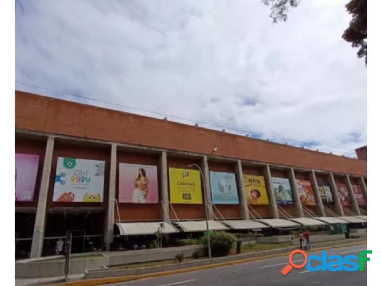 ALQUILER DE LOCAL COMERCIAL EN EL C.C PLAZA LAS AMERICAS