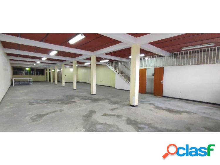 ALQUILER LOCAL COMERCIAL PLANTA ALTA AV ARAGUA MARACAY EDO