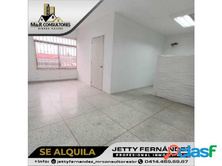 ALQUILER Oficina 3, Av. Miranda, Edificio Martins. Maracay.