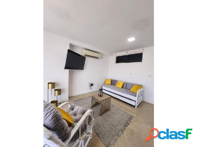 APARTAMENTO EN EL CONJ. RESID. BLUE BAY/ PAMPATAR