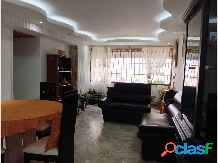 APARTAMENTO EN LOS TEQUES EN VENTA (REMODELADO)