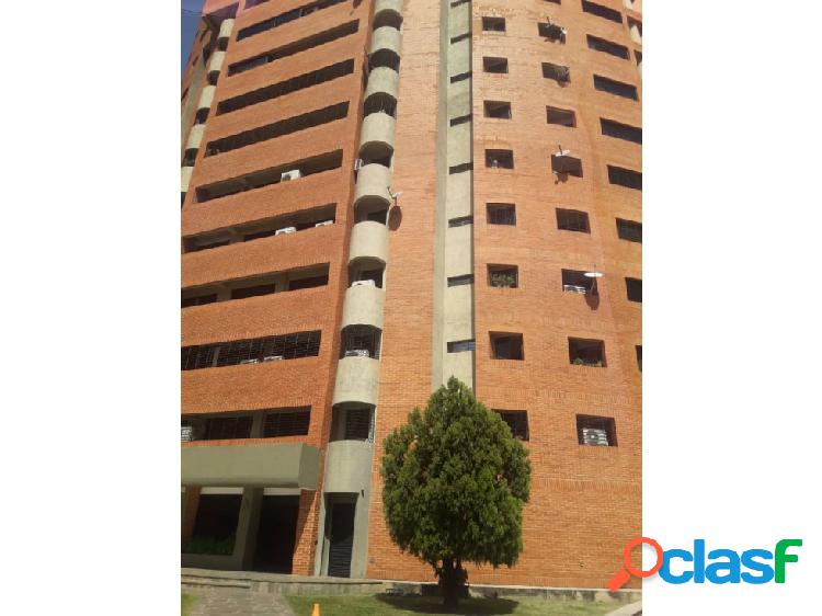 APARTAMENTO EN MAÑONGO. RESIDENCIA CIUDAD JARDÍN.