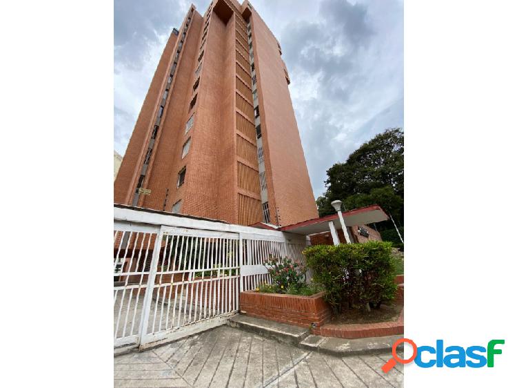 APARTAMENTO EN VENTA 157 M2 - URB. LOS NARANJOS