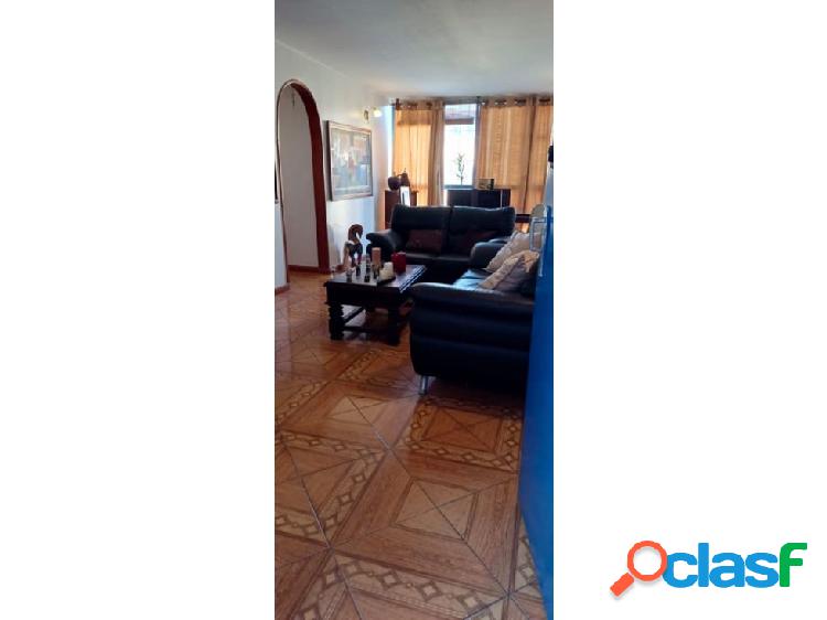 APARTAMENTO EN VENTA LA TRINIDAD CASTILLEJO, GUATIRE