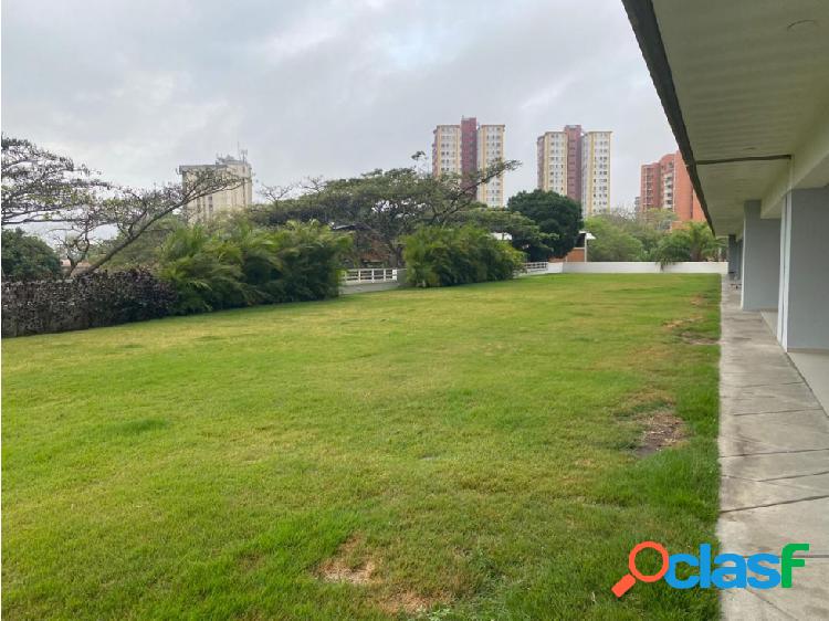 APARTAMENTO EN VENTA TIPO ESTUDIO PEDREGAL 0240