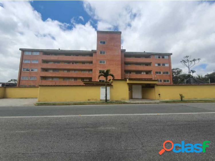 APARTAMENTO LOMAS DE URQUIA 72M²