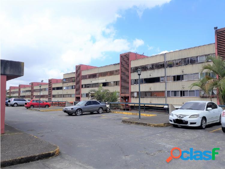 APARTAMENTO LOS MARRONES ROSALEDA SUR