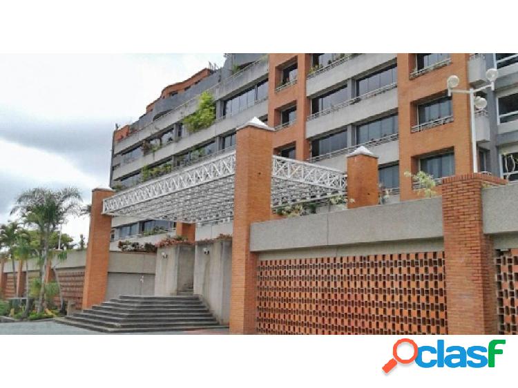 APARTAMENTO PH DUPLEX LOMAS DE LA LAGUNITA