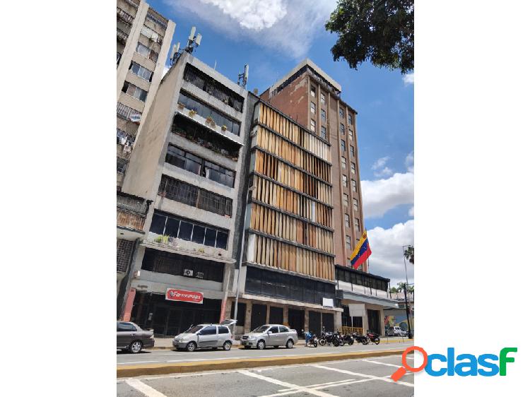 APARTAMENTO TIPO ESTUDIO EN VENTA AV. URDANETA