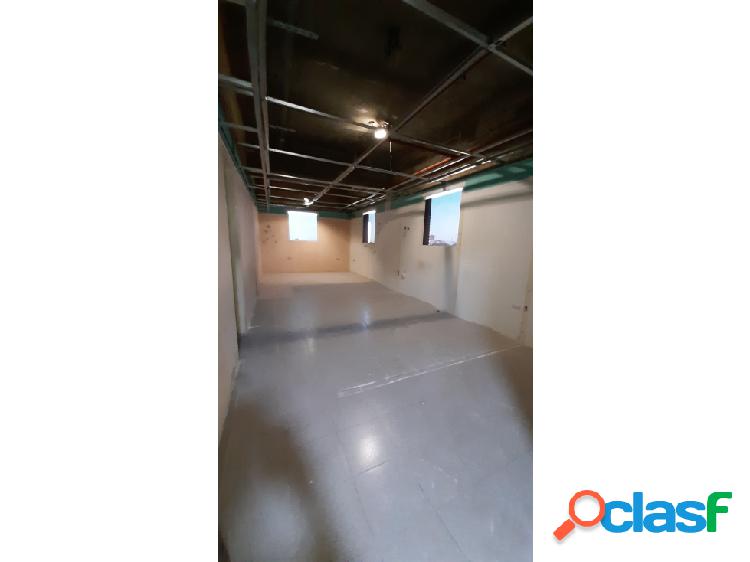 Alquiler Oficina 36 m2 Piso 5 Torre Sindoni Maracay Aragua