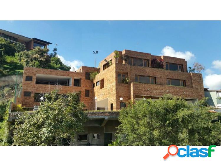 Alquiler casa 850m2 5h+s/8b+2/9p Lomas de las Mercedes 5029