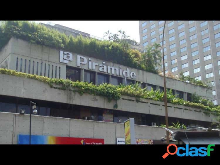 Alquiler de Oficina en PB Prados del Este, Baruta, Caracas.