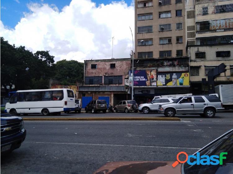 Alquiler de un edificio ubicado en Petare /#LA