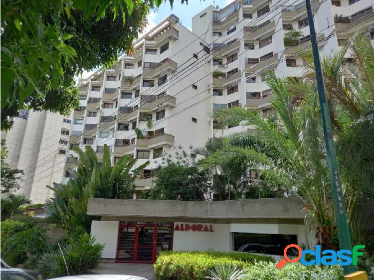 Alquiler estupendo apartamento duplex vista Ávila Los Palos