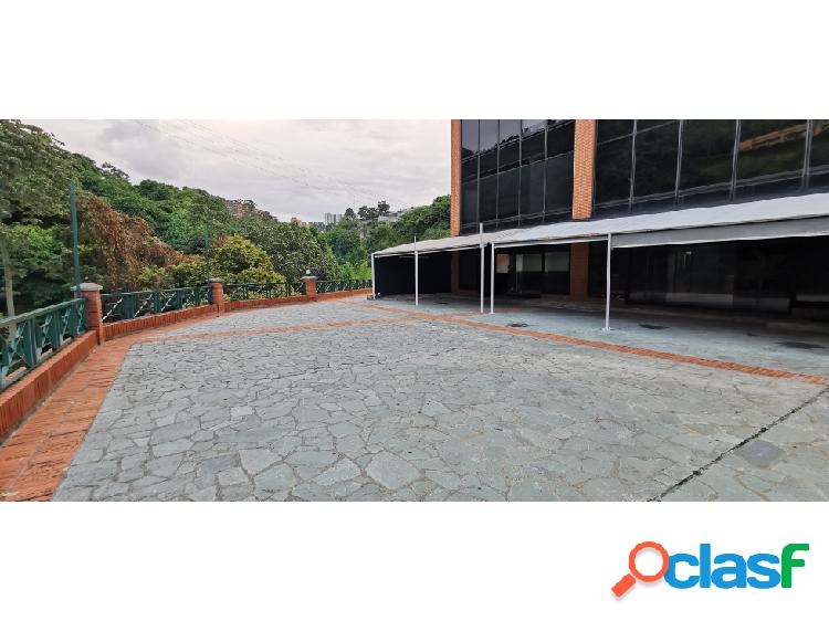 Alquilo Local Vizcaya 150m2 + 275m2 terraza $3.200