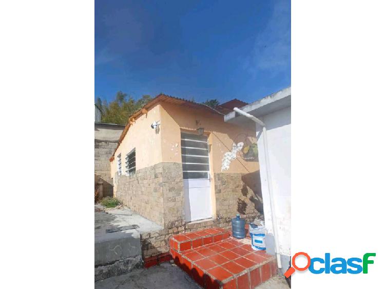Alquilo anexo 95m2 Urbanización Miranda 9114