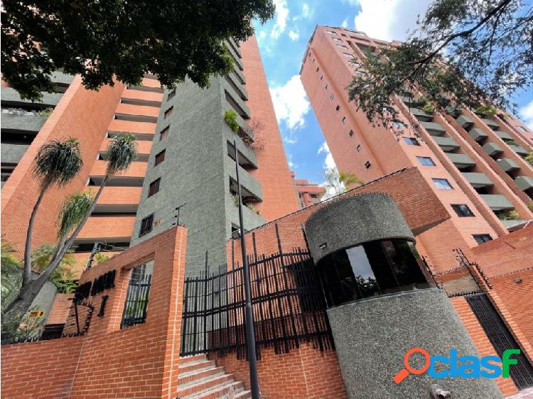 Alquilo apartamento 117m2 El Rosal 2694