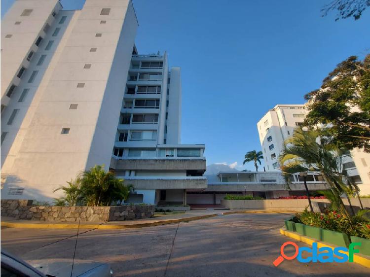 Alquilo apartamento 170m2 Lomas del Mirador 5074