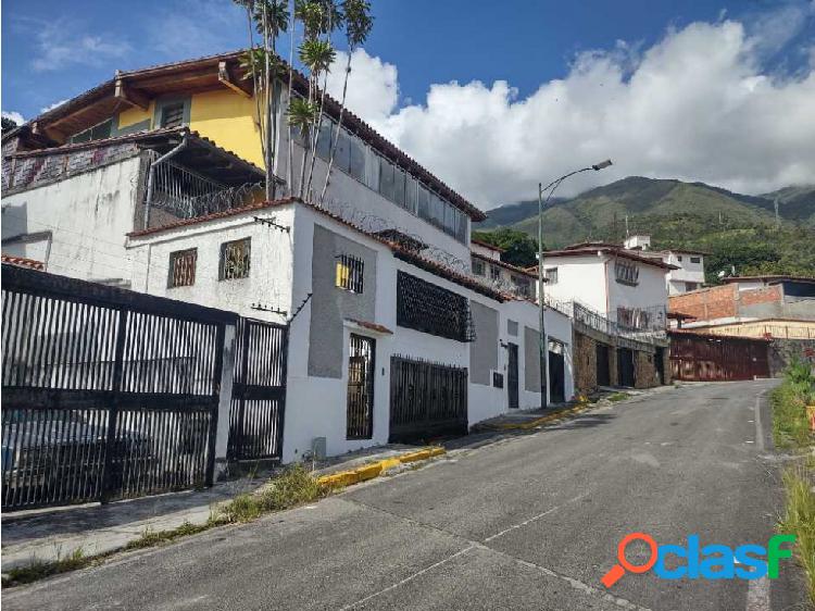 Alquilo casa comercial 1000m2 El Marqués 5076