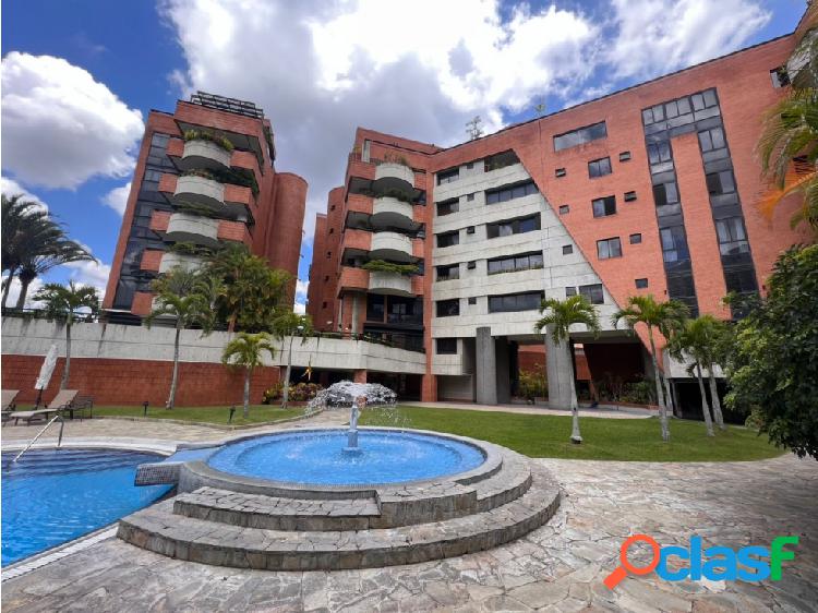 Altamira vendo apartamento duplex con jardin y terraza