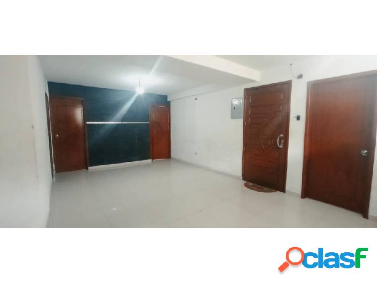 Apartamento 3 hab, 2 baños 10 de marzo