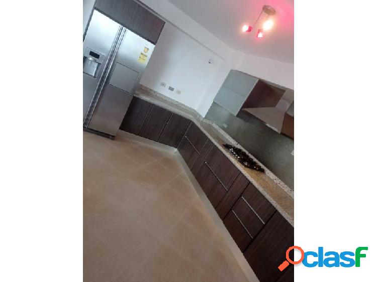 Apartamento El Parral en Venta- zona alta.