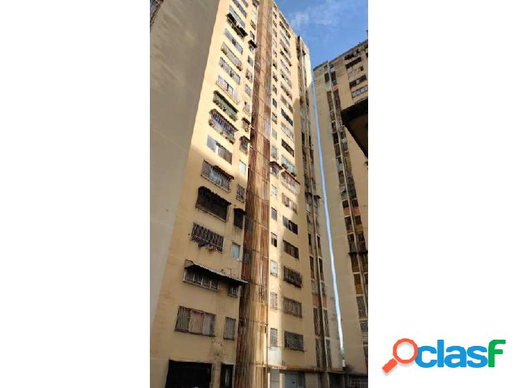 Apartamento En Los Teques Resd. Lagunetica (R.D)