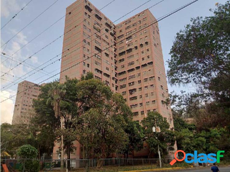 Apartamento En Venta En Caricuao U.D.3