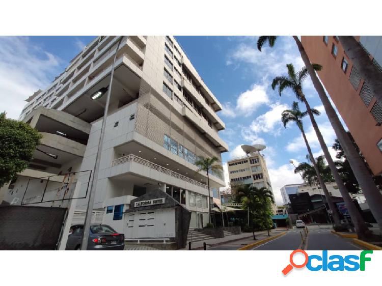 Apartamento en Alquiler Las Mercedes 90 mtrs LL9