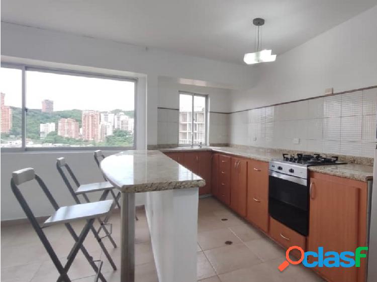 Apartamento en Alquiler Urb. Los Mangos, Res. Taguay.