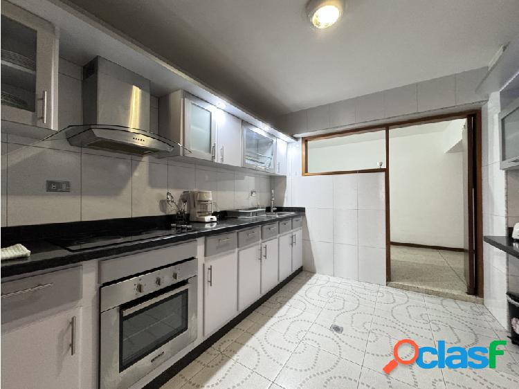 Apartamento en Alquiler en Valle Arriba 160m2