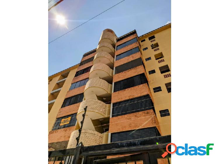 Apartamento en Urb. Rotafe Res. Mirabella Naguanagua