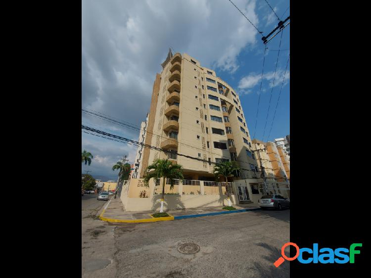 Apartamento en Venta, Urb El Bosques Maracay