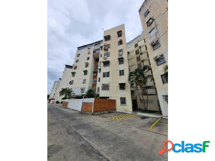 Apartamento en Venta en Base Aragua. Res el Trébol. Aragua