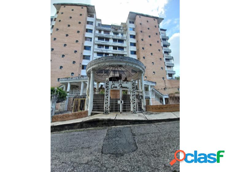 Apartamento en planta baja Res Ana María Urb El Picacho San