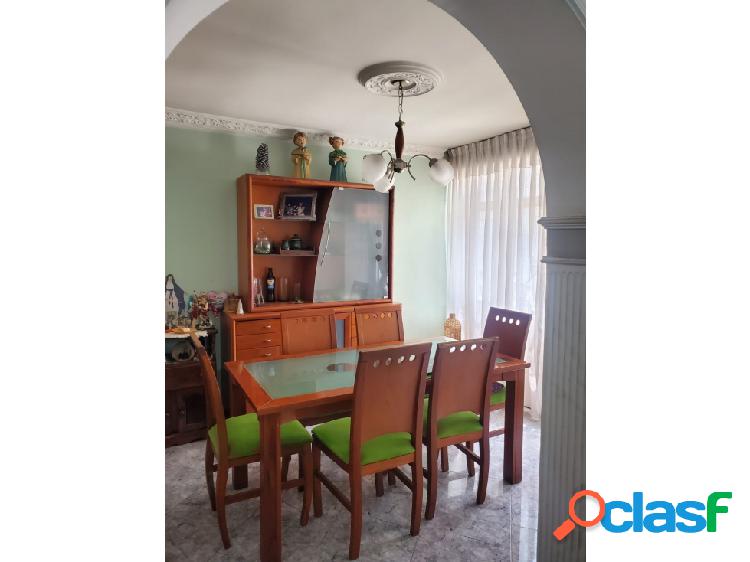 Apartamento en venta Altamira Sur 140m2