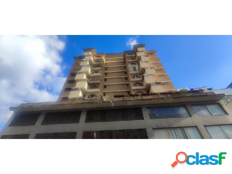 Apartamento en venta Quinta Crespo mo11