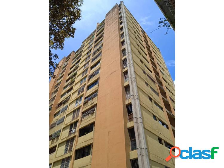 Apartamento en venta amoblado 92m2 en Ramo Verde Los Teques