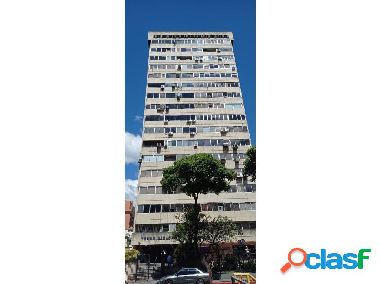 Av Libertador Torre Maracaibo Consultorio en Alquiler YC20W