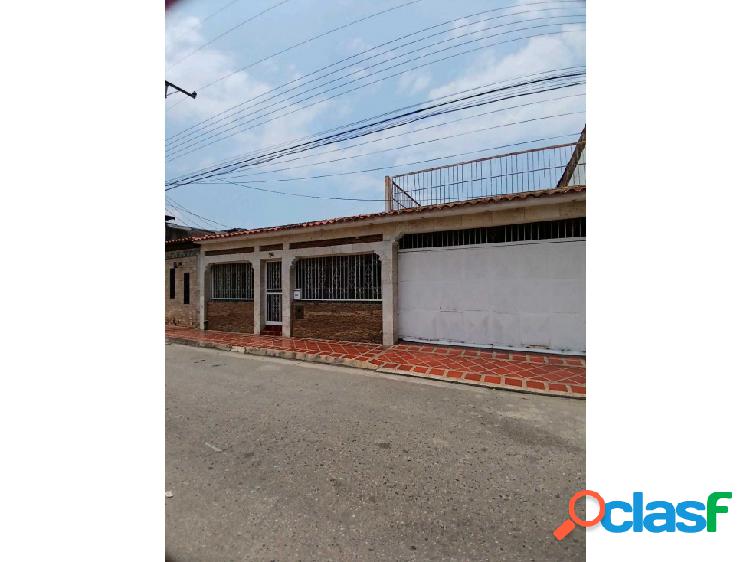 Base Sucre Casa en Venta