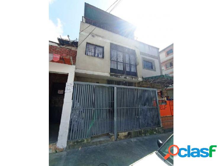 CASA COMERCIAL EN ALQUILER EN CATIA